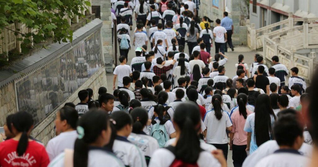 Gaokao: O Exame Fundamental Que Define a Educação Chinesa