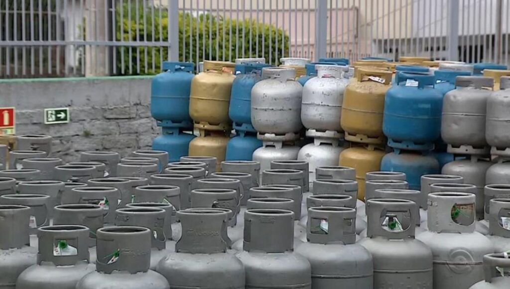 Petrobras Avalia Volta à Distribuição de Gás de Cozinha e Impacto no Preço