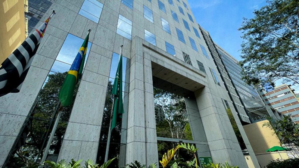 Visão De Futuro Sofisa Com Reconhecimento Global Entre Melhores Bancos