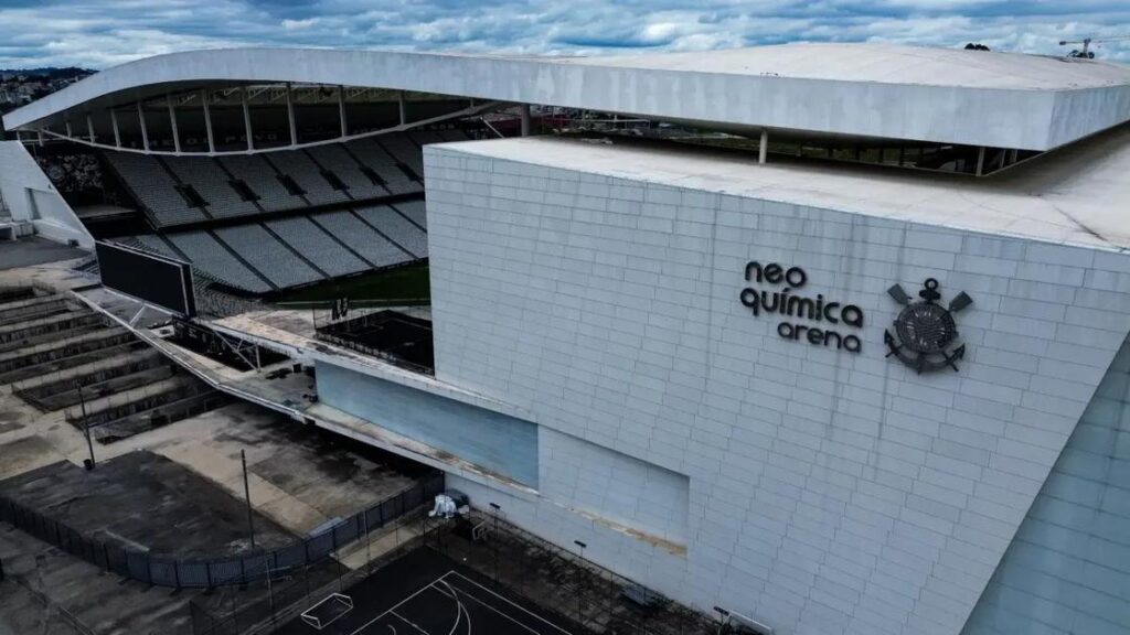 Corinthians e Fundo Imobiliário da Neo Química Arena: R$ 100 Milhões em Dívida