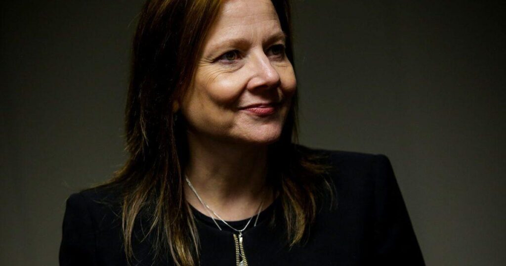 Futuro Elétrico GM: CEO da GM Reavalia Aposta em Gasolina