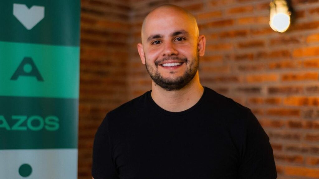 Azos Dobra Faturamento E Rompe R$ 100 Bi Em Capital Segurado