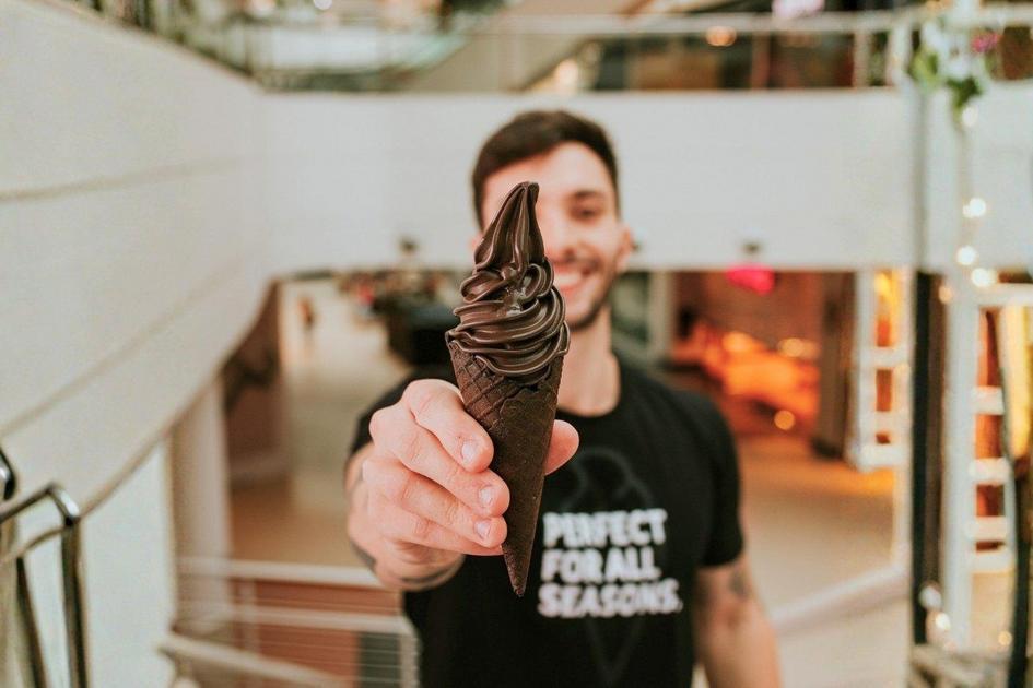 Faturamento Milionário Com Pão, Sorvete E Drinks De Jovem Empreendedor