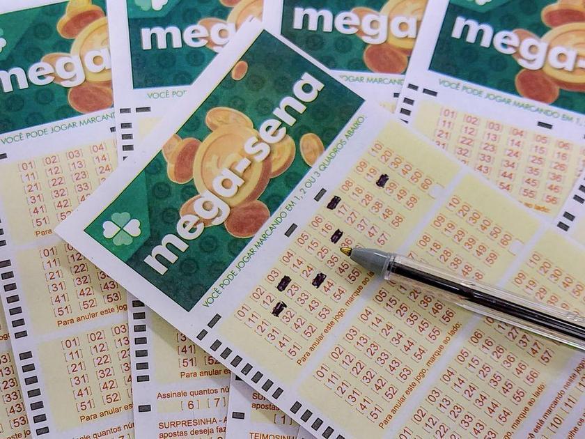 Mega-Sena 2961 Acumula E Prêmio Sobe A R$ 50 Milhões