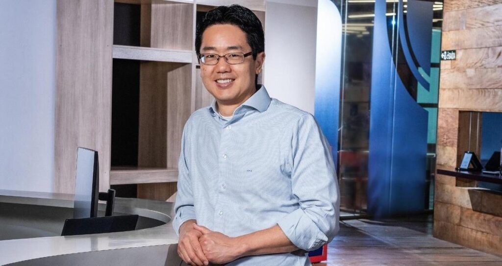 Casas Bahia Supera Crise e Foca Em Geração de Caixa e Lucro