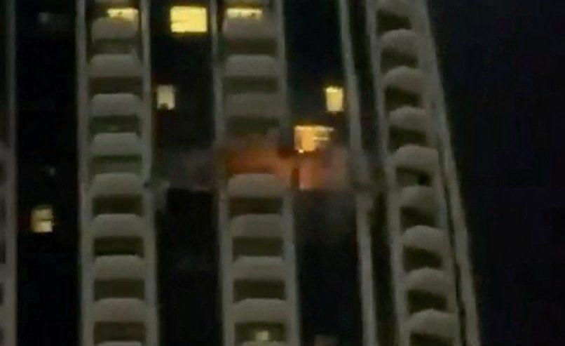 Drone Atinge Prédio Em Dubai Elevando Tensão Nos Emirados