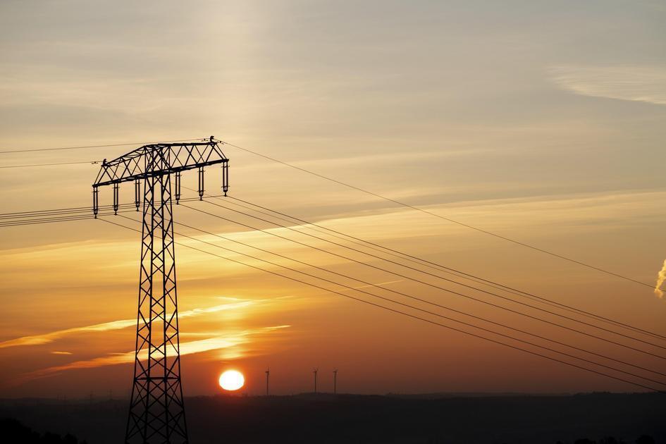 Tarifas De Energia: Aneel Aprova Reajuste Médio De 10,18%